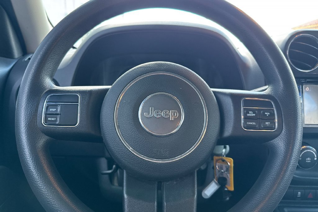 Used 2015 Jeep Patriot Sport FWD image 24