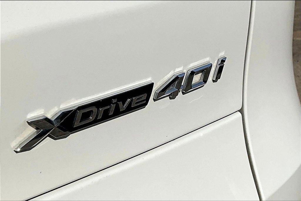 Used 2019 BMW X5 xDrive40i w/ Premium Package 2 image 10