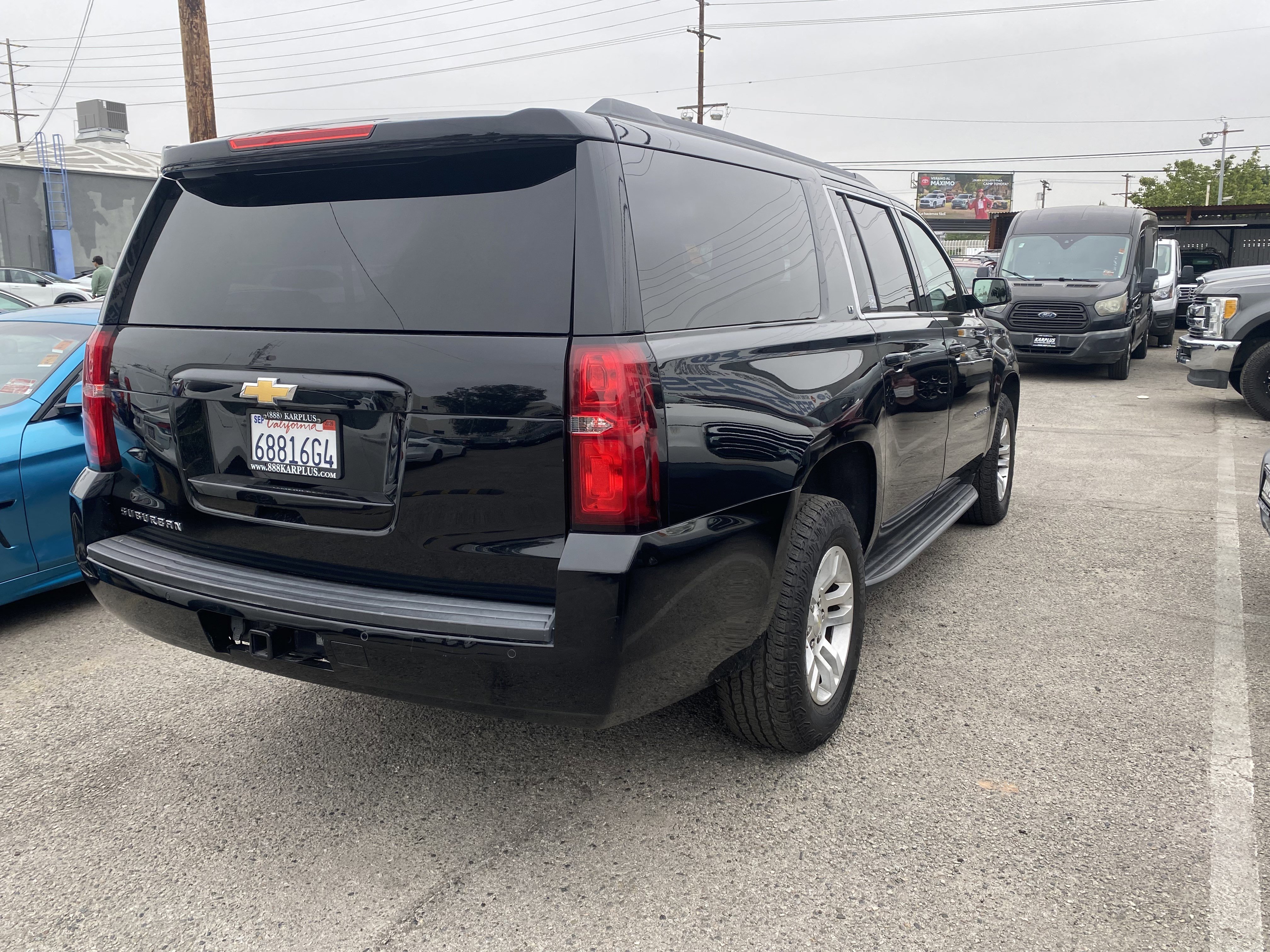 Used 2019 Chevrolet Suburban LT RWD image 8