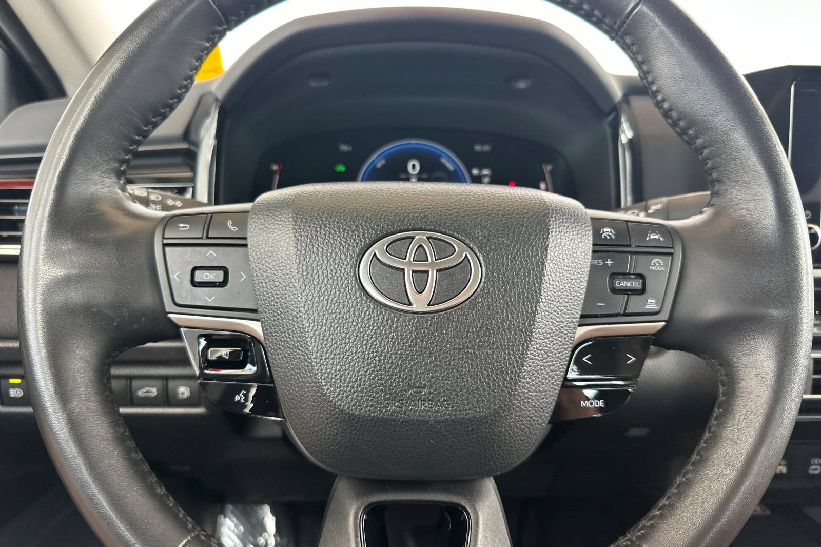 Used 2025 Toyota Camry LE w/ Convenience Package AWD/4WD image 26