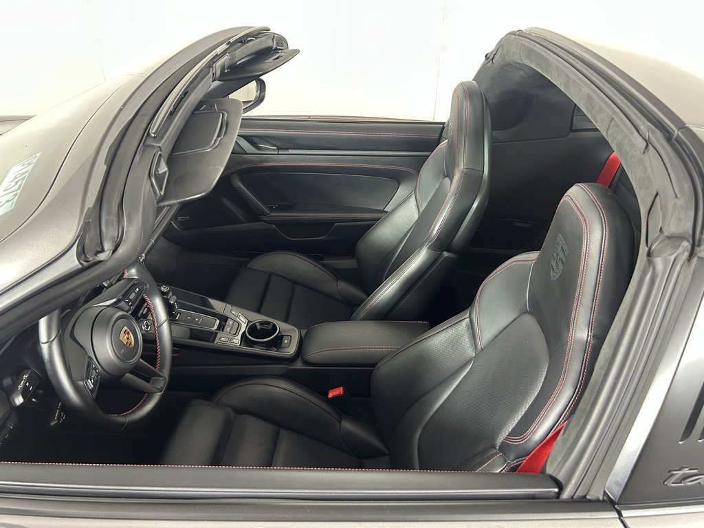 Certified 2024 Porsche 911 Targa 4 GTS image 18