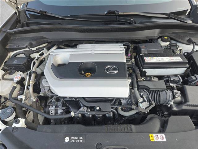 Used 2022 Lexus UX 200 w/ Premium Package FWD image 22