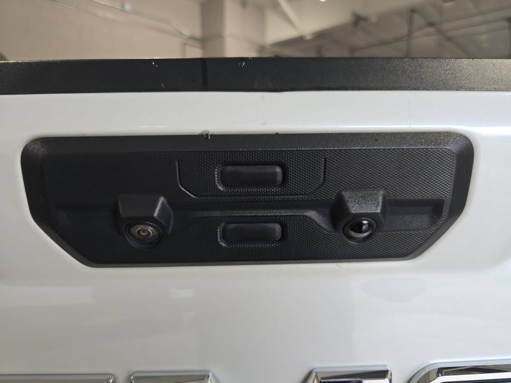 Certified 2023 GMC Sierra 1500 Denali Ultimate AWD/4WD image 13