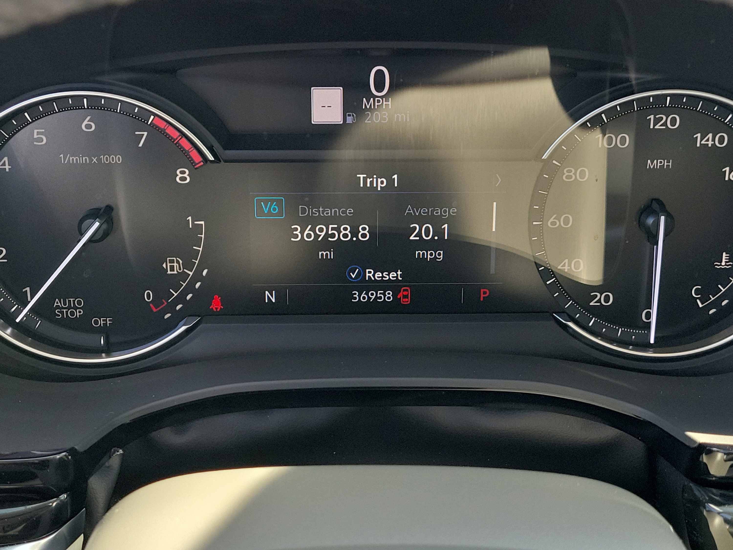 Used 2024 Cadillac XT6 Premium Luxury FWD image 24