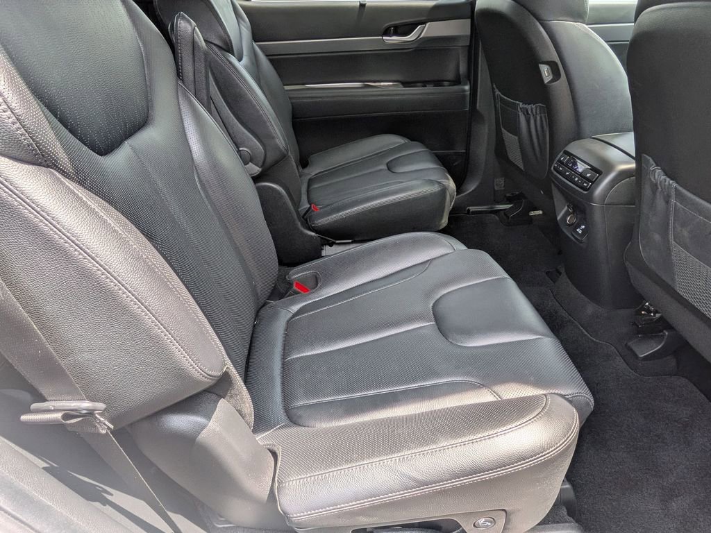 Used 2021 Hyundai Palisade SEL w/ Premium Package AWD/4WD image 28