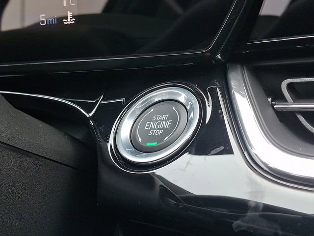 New 2026 Chevrolet Trax RS w/ Sunroof Package image 15