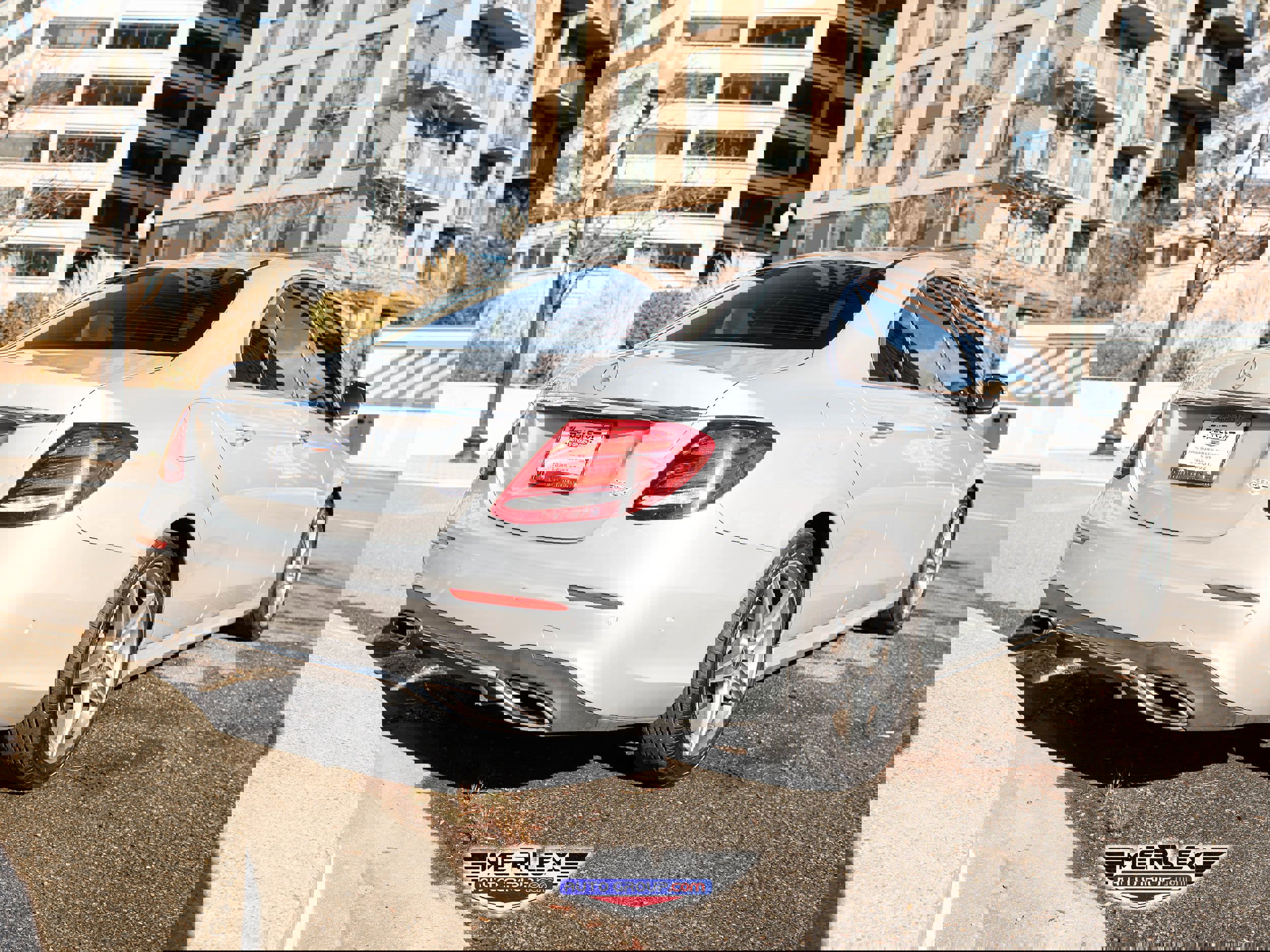 Used 2017 Mercedes-Benz E 300 image 7