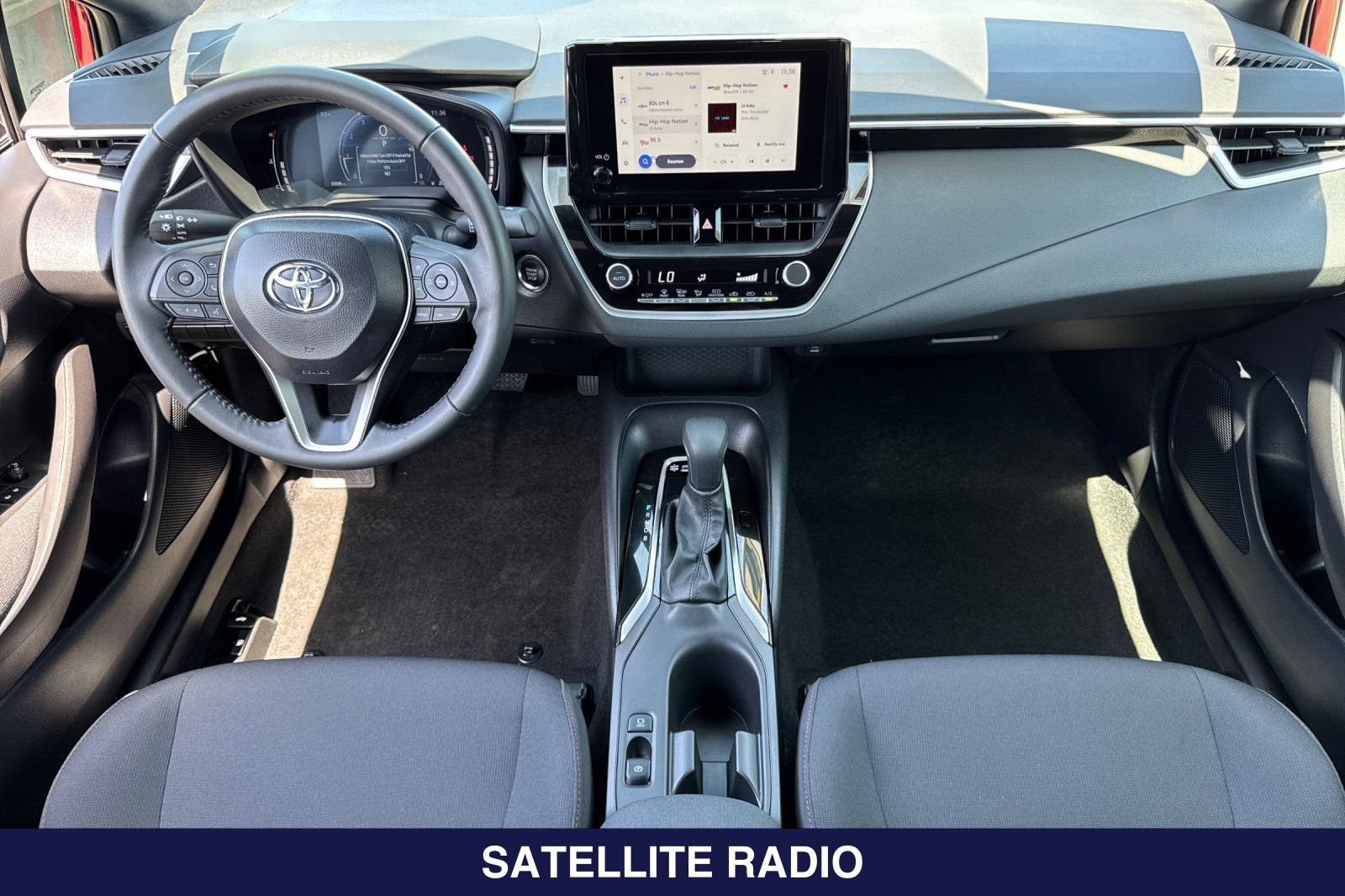 Used 2026 Toyota Corolla SE FWD image 14