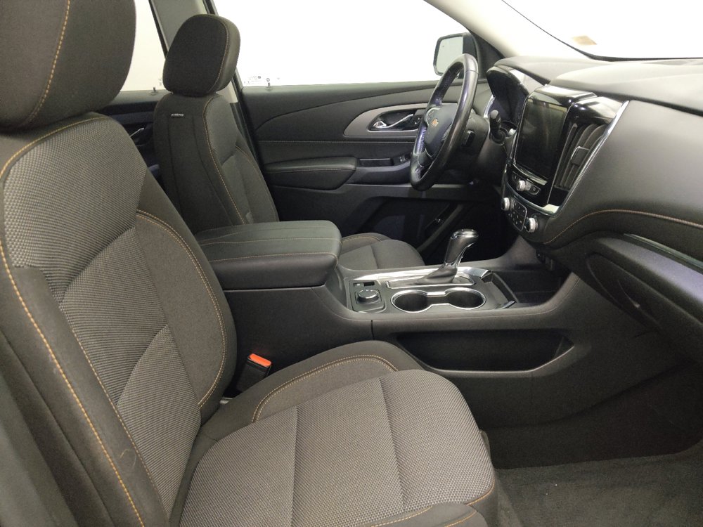 Used 2020 Chevrolet Traverse LT FWD image 21