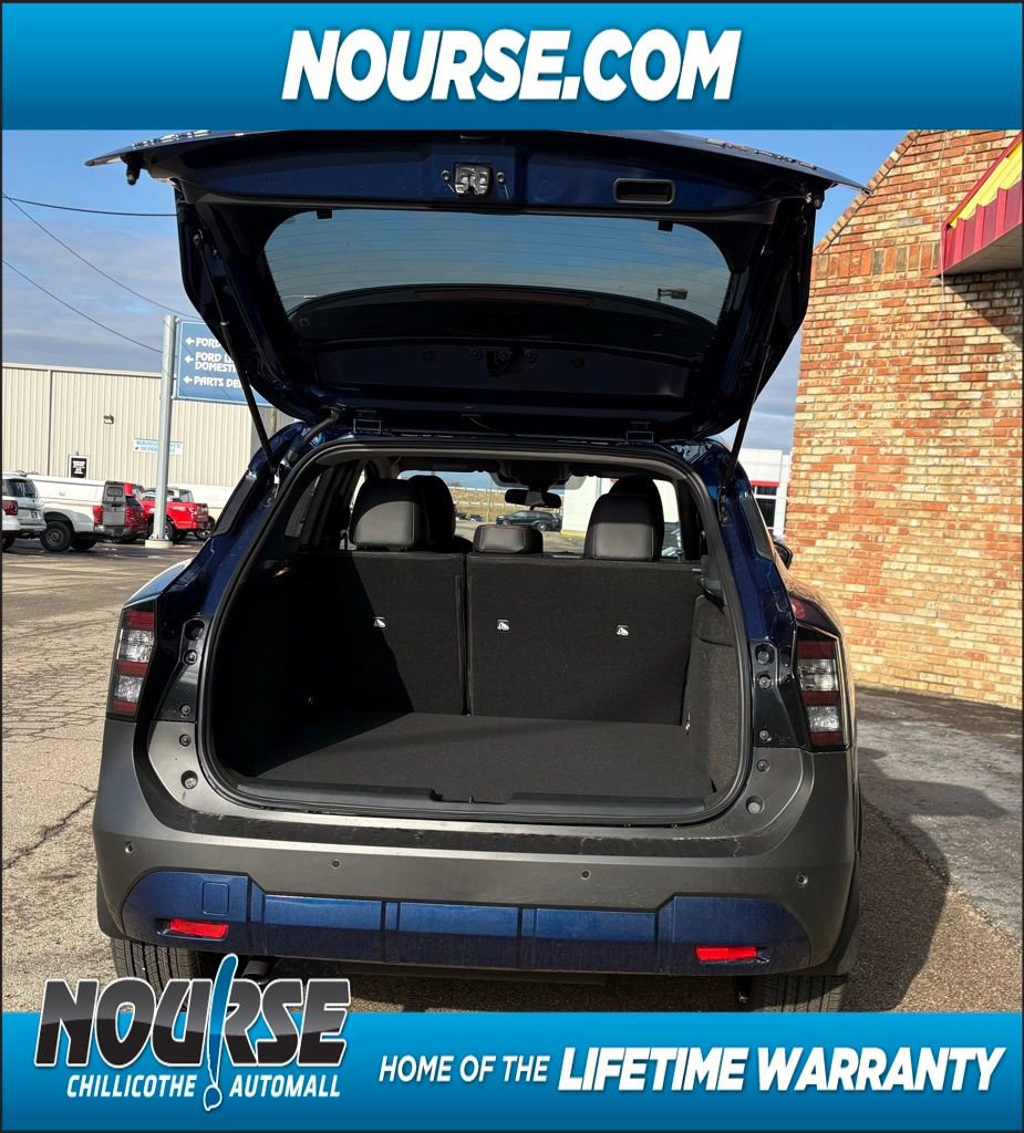 New 2025 Nissan Kicks SR image 27