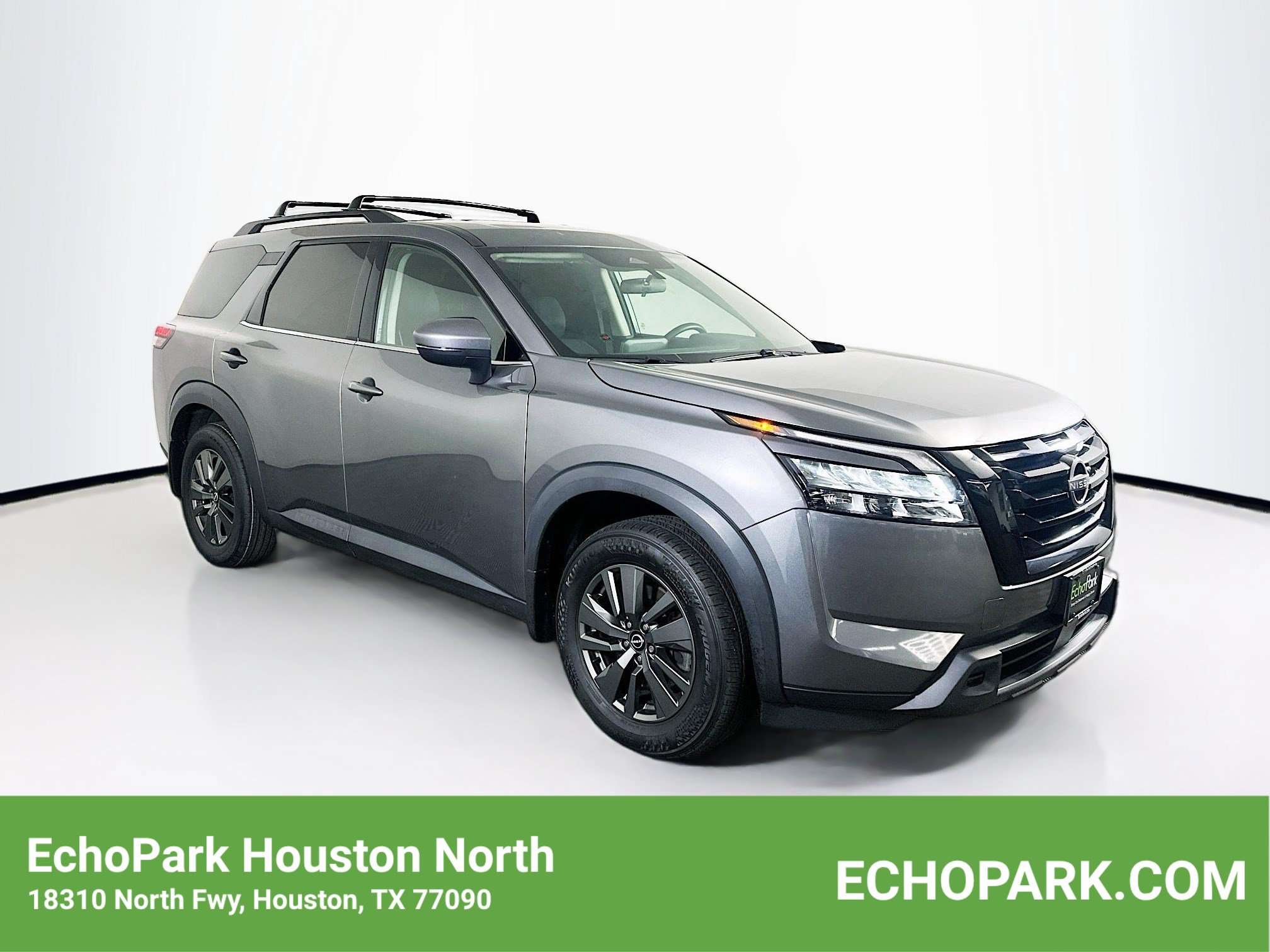 Used 2024 Nissan Pathfinder SV w/ SV Premium Package