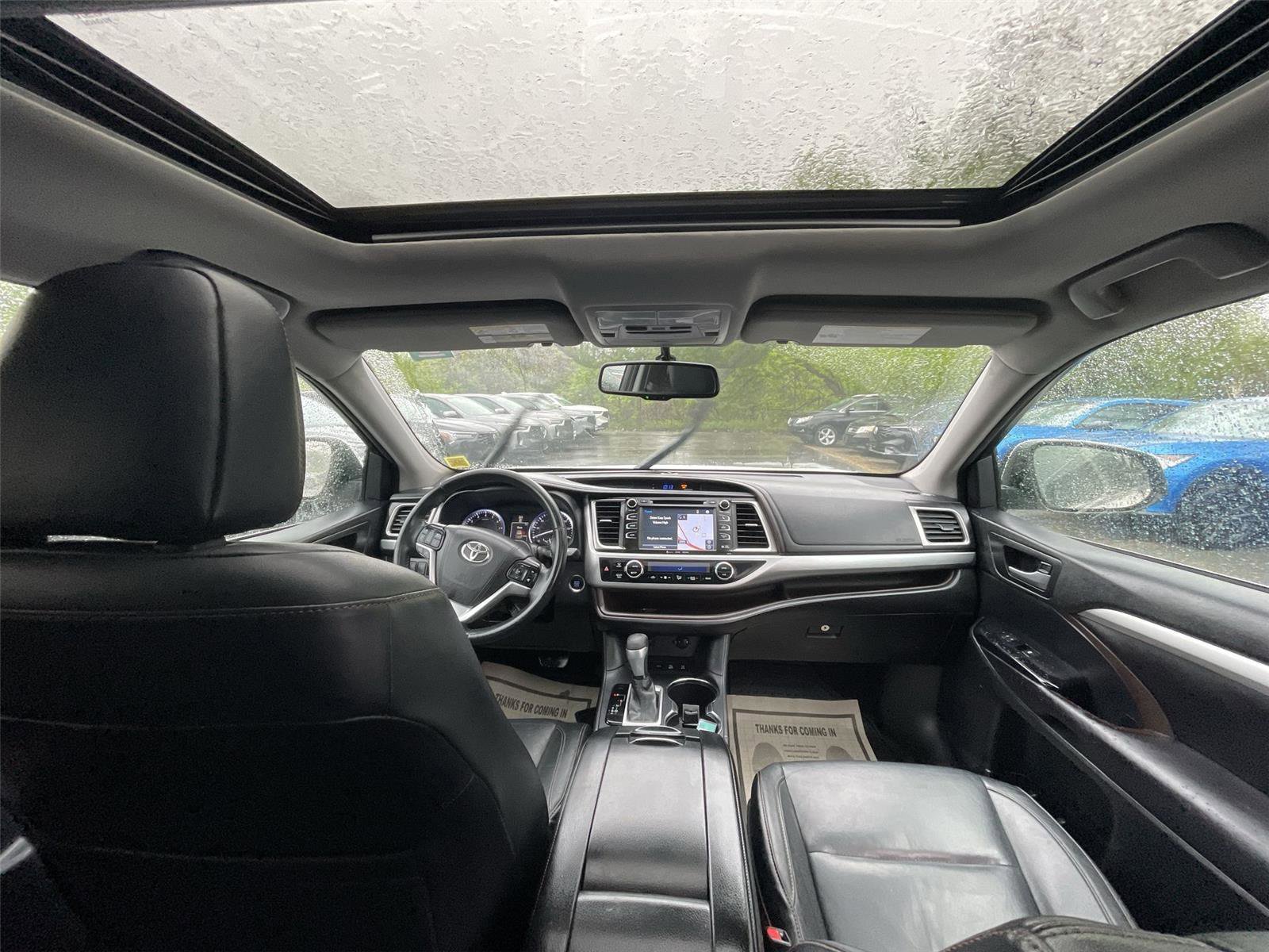 Used 2016 Toyota Highlander XLE w/ Protection Package #3 AWD/4WD image 32