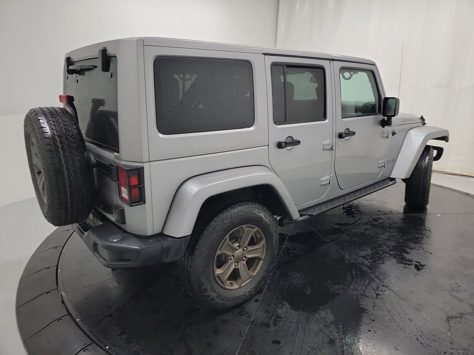 Used 2018 Jeep Wrangler Unlimited Sport image 9