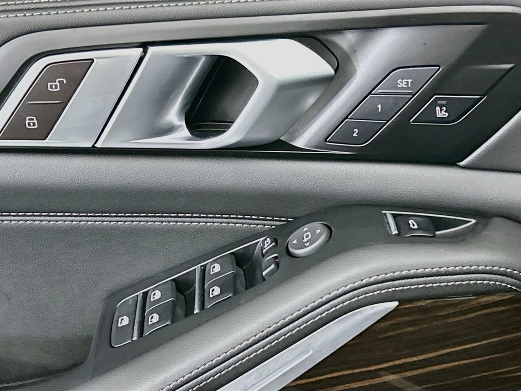 Certified 2024 BMW X5 xDrive40i w/ Premium Package AWD/4WD image 22