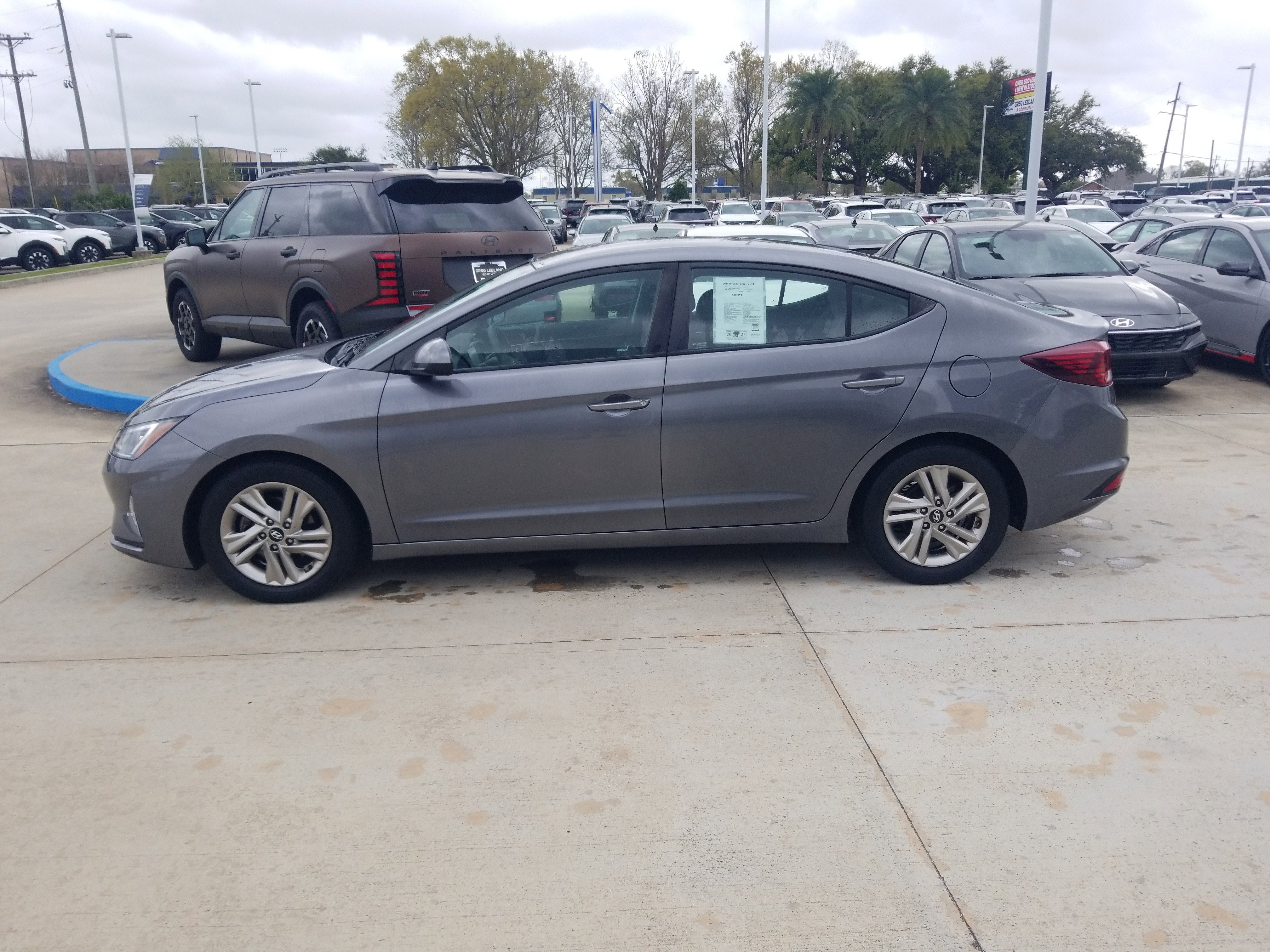 Used 2019 Hyundai Elantra SEL w/ Cargo Package image 4