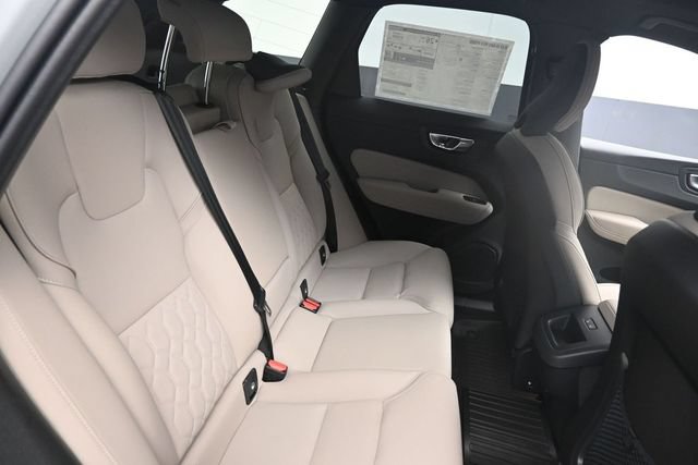 New 2026 Volvo XC60 B5 Plus w/ Protection Package Premier AWD/4WD image 25
