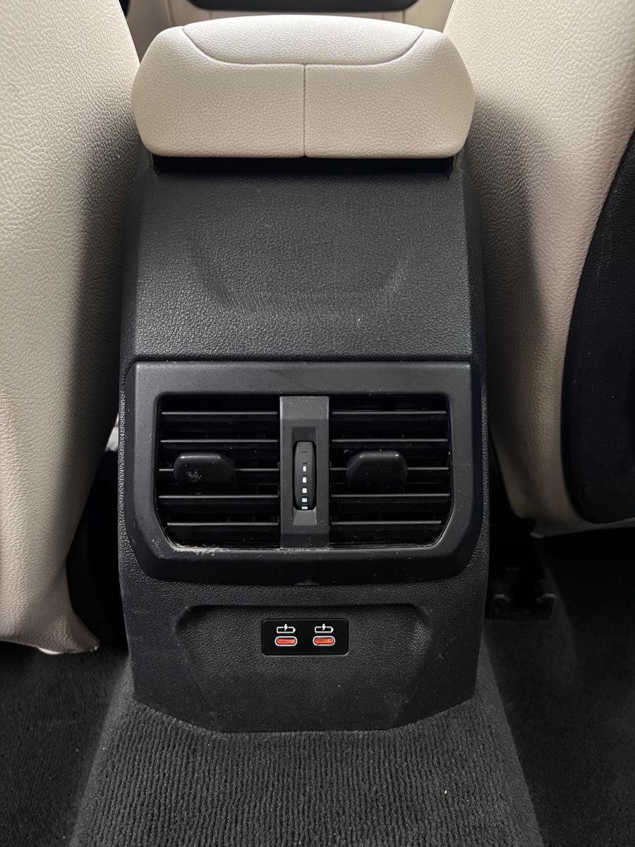Used 2021 BMW 228i xDrive Gran Coupe w/ Convenience Package AWD/4WD image 18