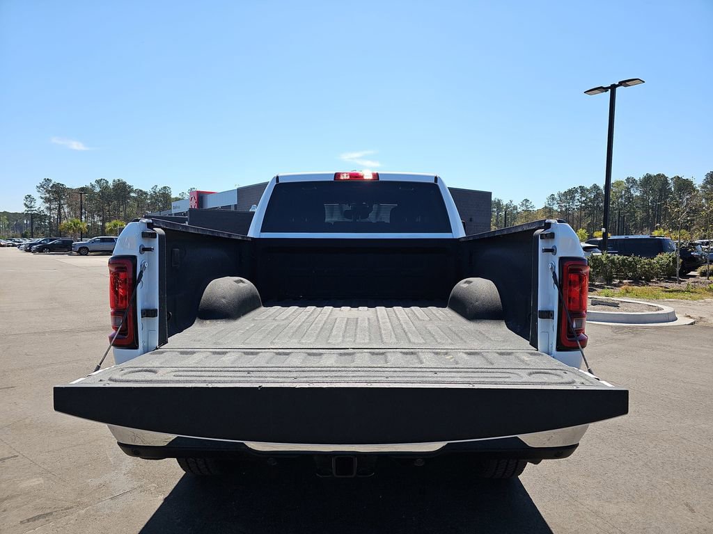 Used 2025 RAM 2500 Big Horn AWD/4WD image 17