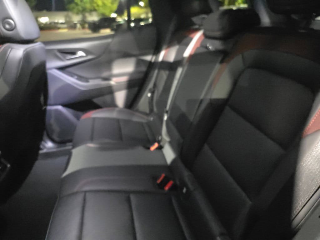 Used 2027 Chevrolet Equinox RS AWD/4WD image 20