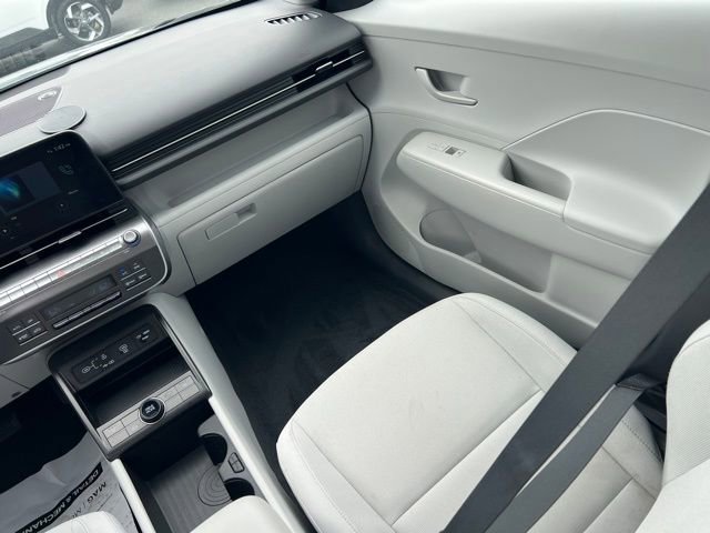 Certified 2024 Hyundai Kona SEL FWD image 13