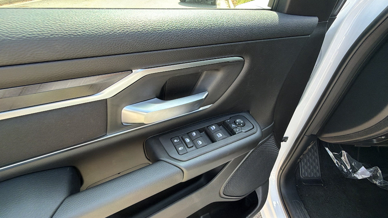 New 2027 RAM 1500 Big Horn AWD/4WD image 16