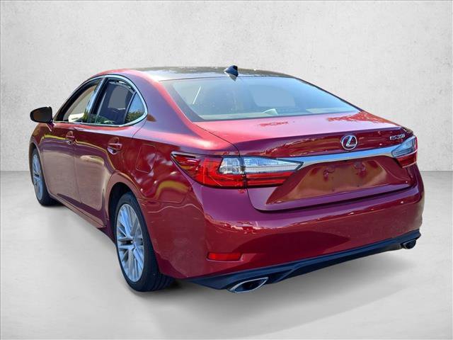 Used 2017 Lexus ES 350 w/ Ultra Luxury Package FWD image 7