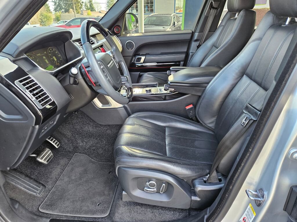 Used 2016 Land Rover Range Rover Supercharged image 12