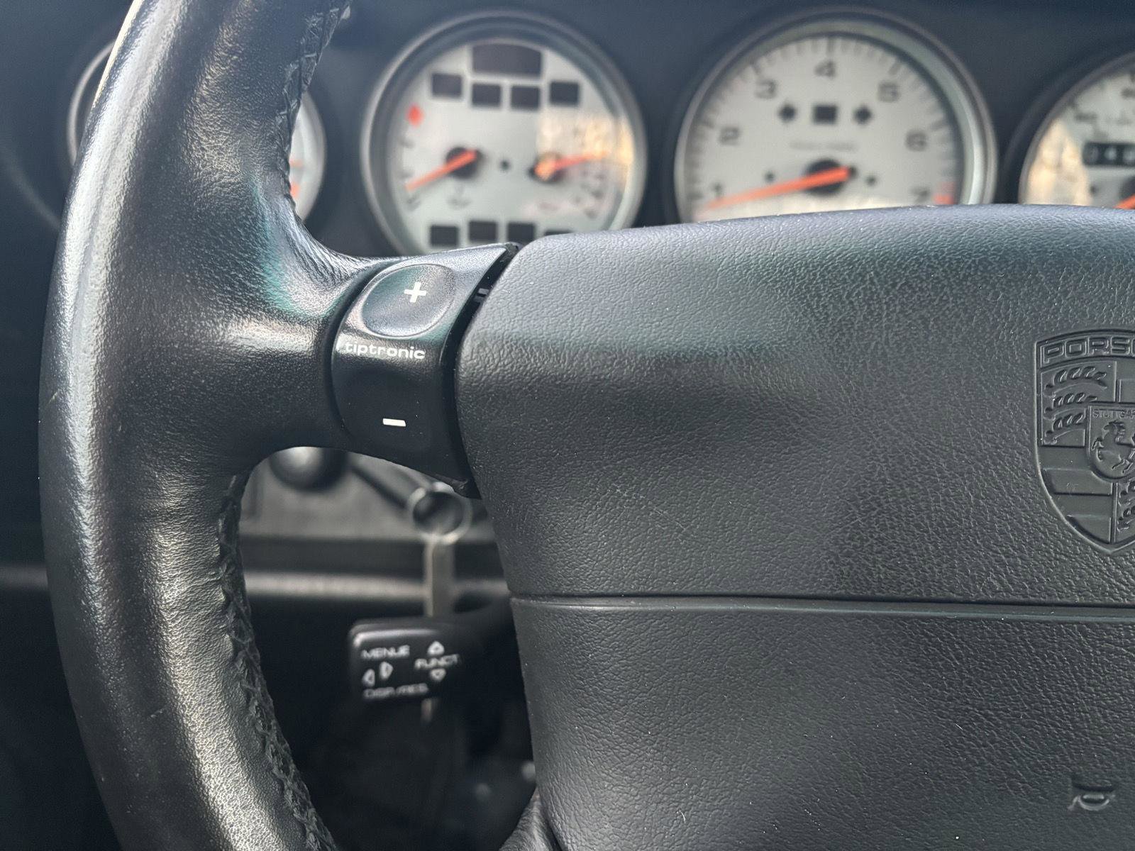 Used 1998 Porsche 911 Carrera image 37