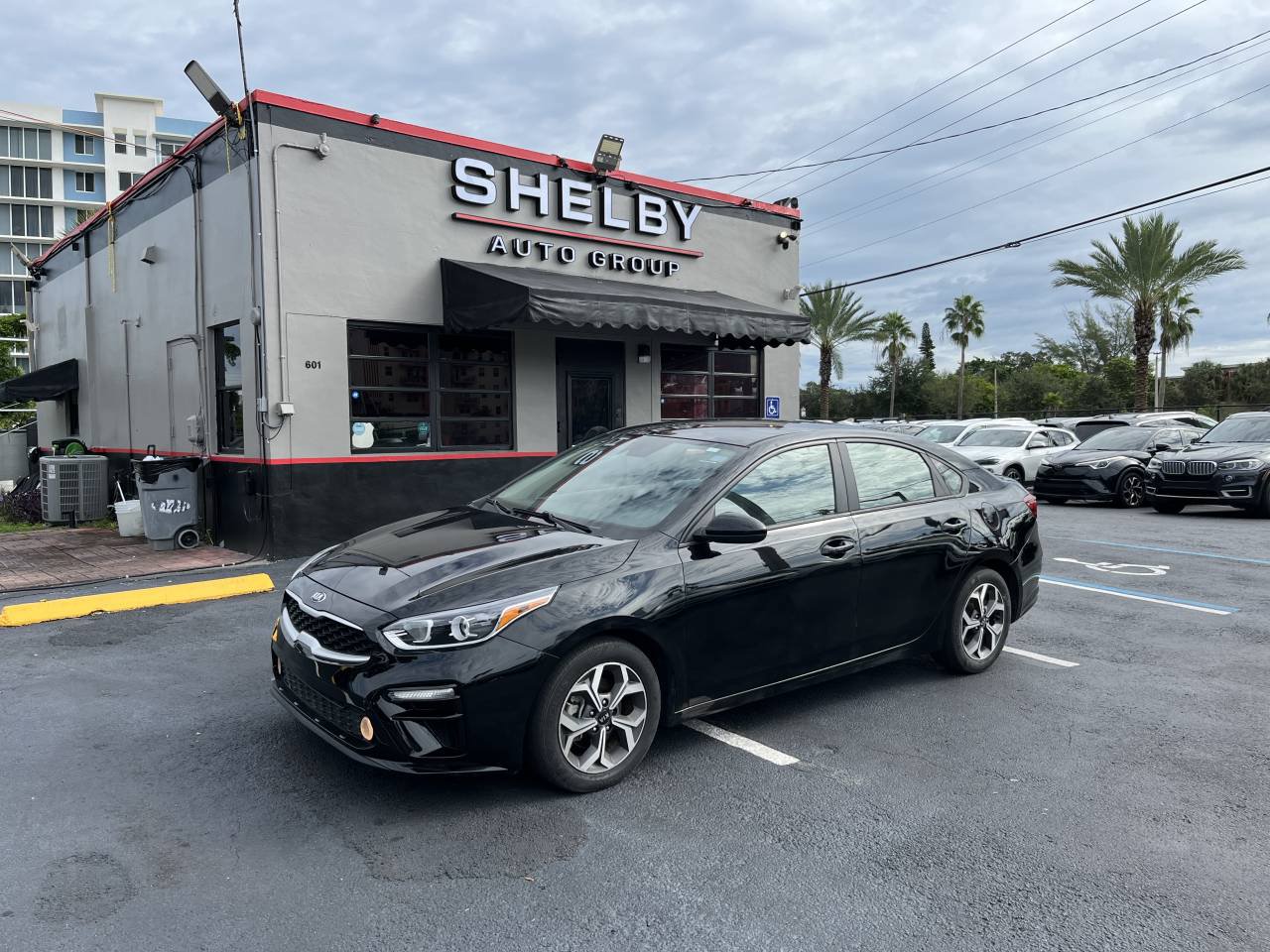 Used 2021 Kia Forte LXS FWD image 3