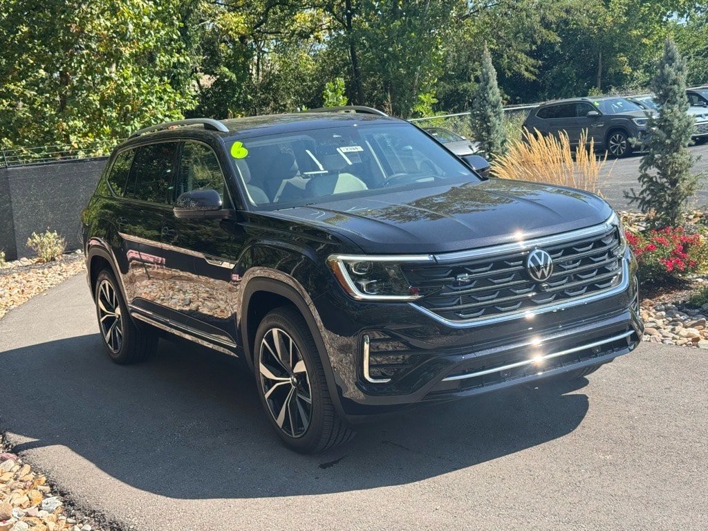 New 2026 Volkswagen Atlas SEL Premium R-Line image 7
