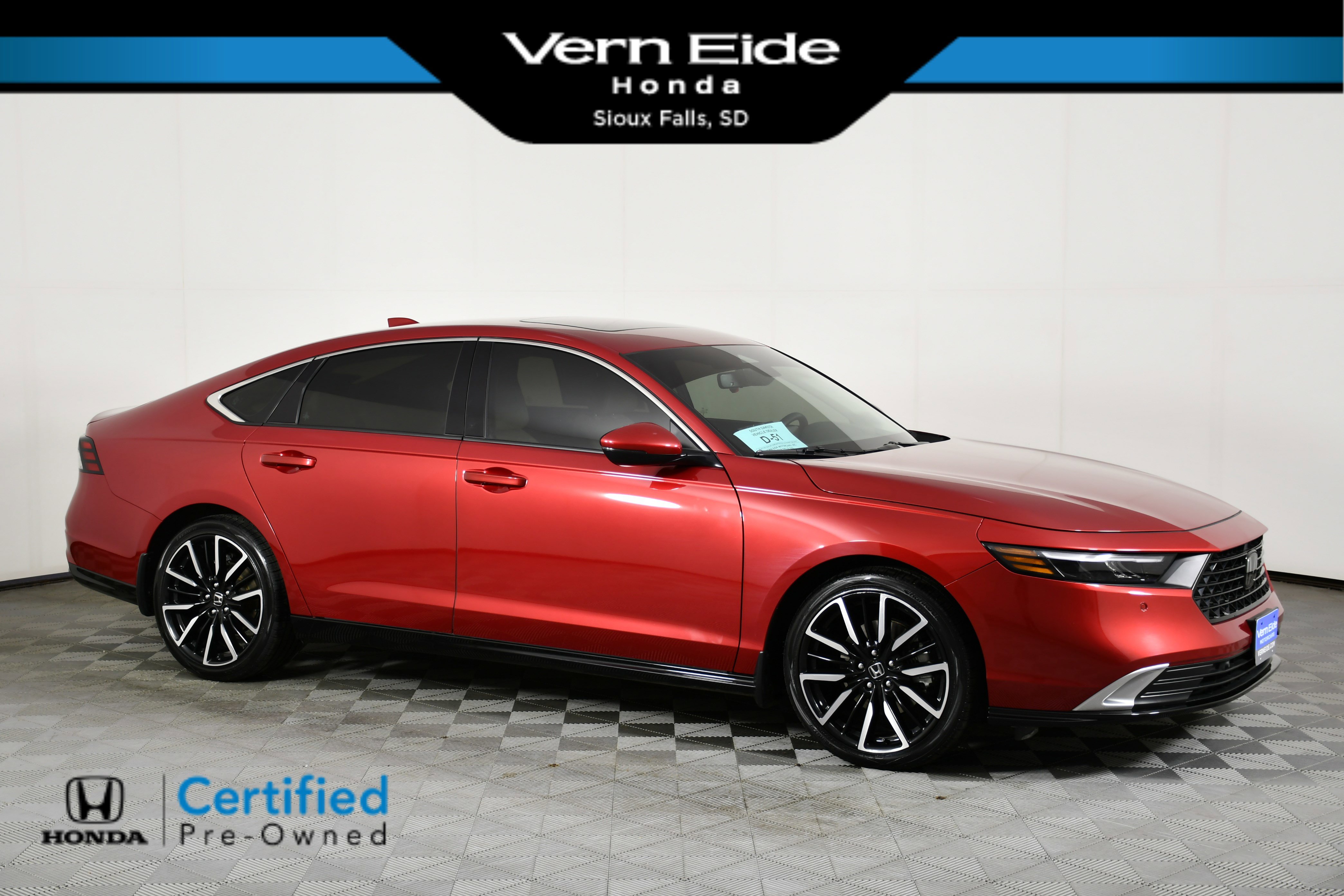 Certified 2024 Honda Accord Touring image 1