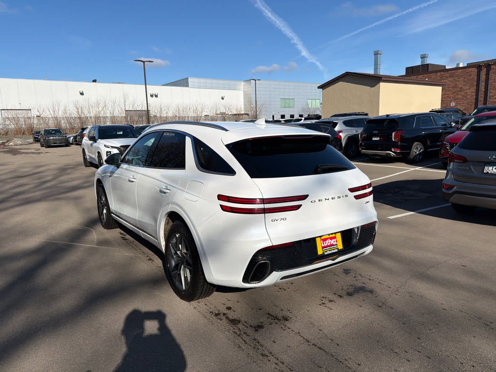 Used 2025 Genesis GV70 2.5T image 3