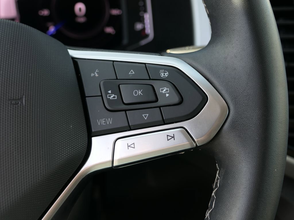 Used 2022 Volkswagen Atlas SEL image 16