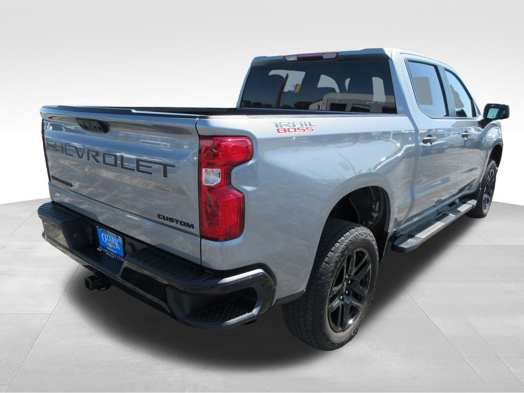 Certified 2024 Chevrolet Silverado 1500 Custom Trail Boss w/ LPO, Dark Essentials Package AWD/4WD image 5