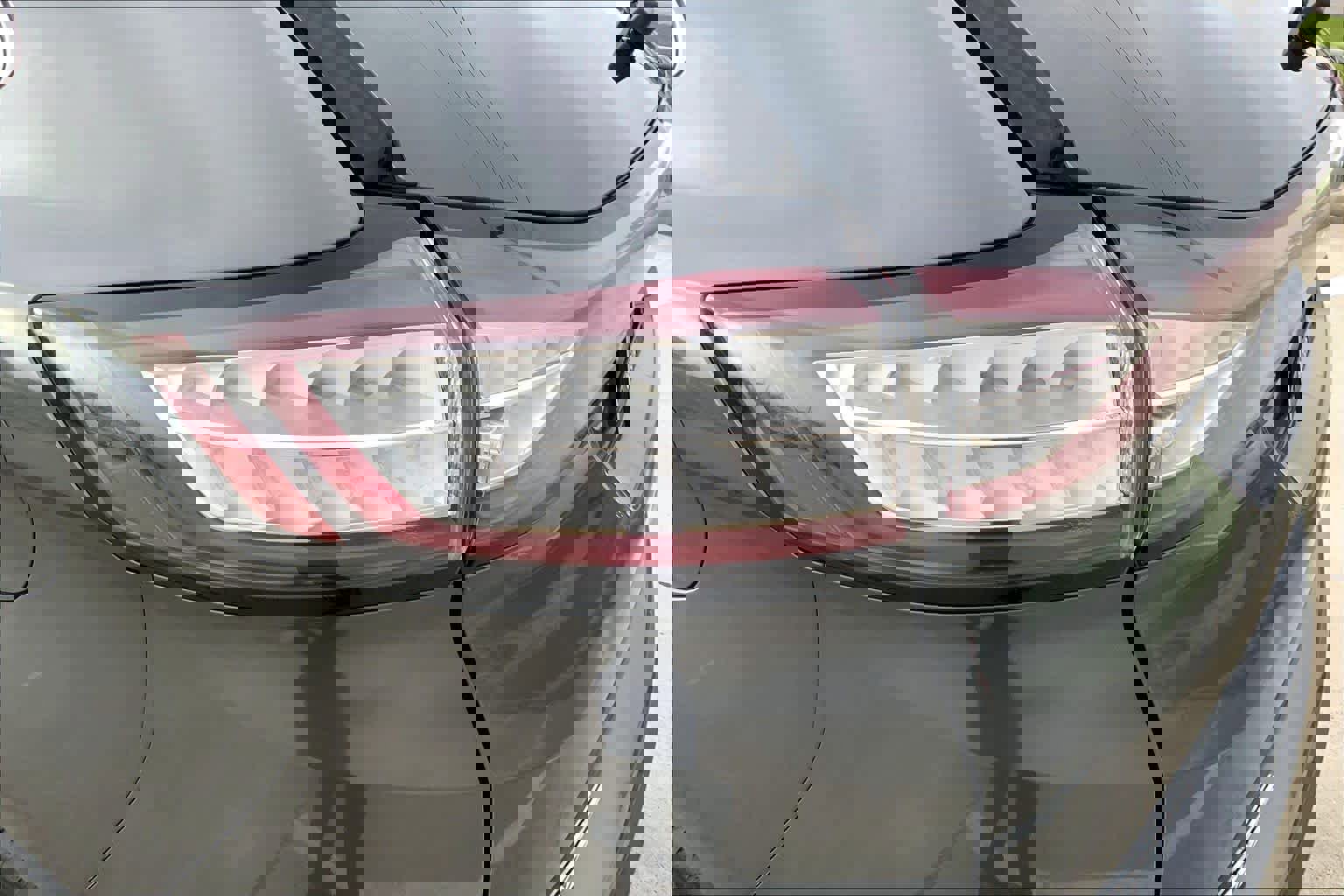 Used 2018 Ford Edge Titanium w/ Equipment Group 301A image 28