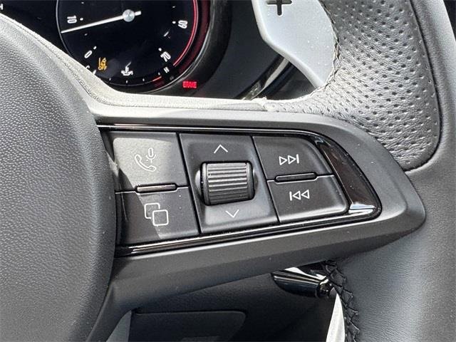 New 2025 Alfa Romeo Tonale w/ Premium Package image 18