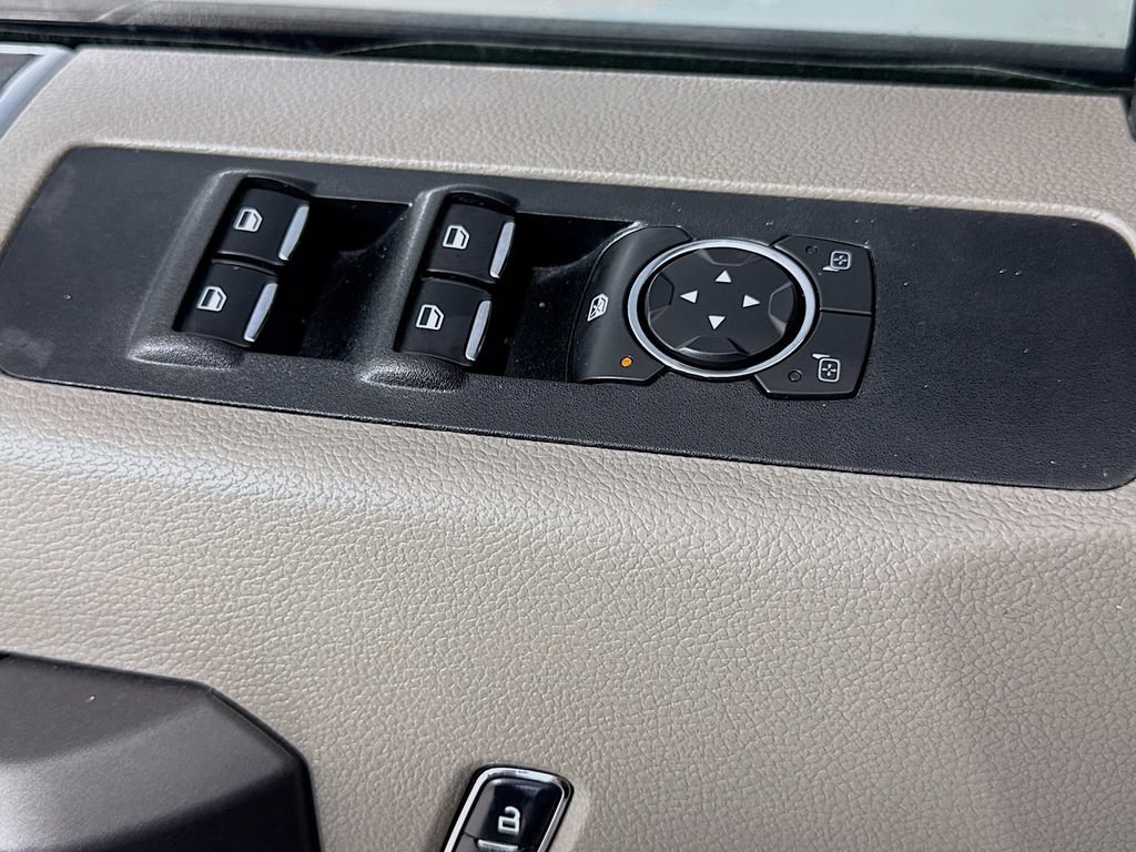 Used 2017 Ford F250 XLT AWD/4WD image 37