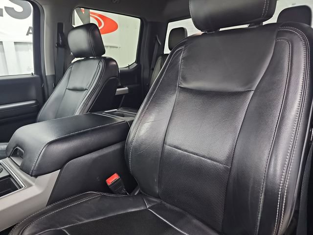 Used 2019 Ford F350 Lariat w/ Chrome Package image 38