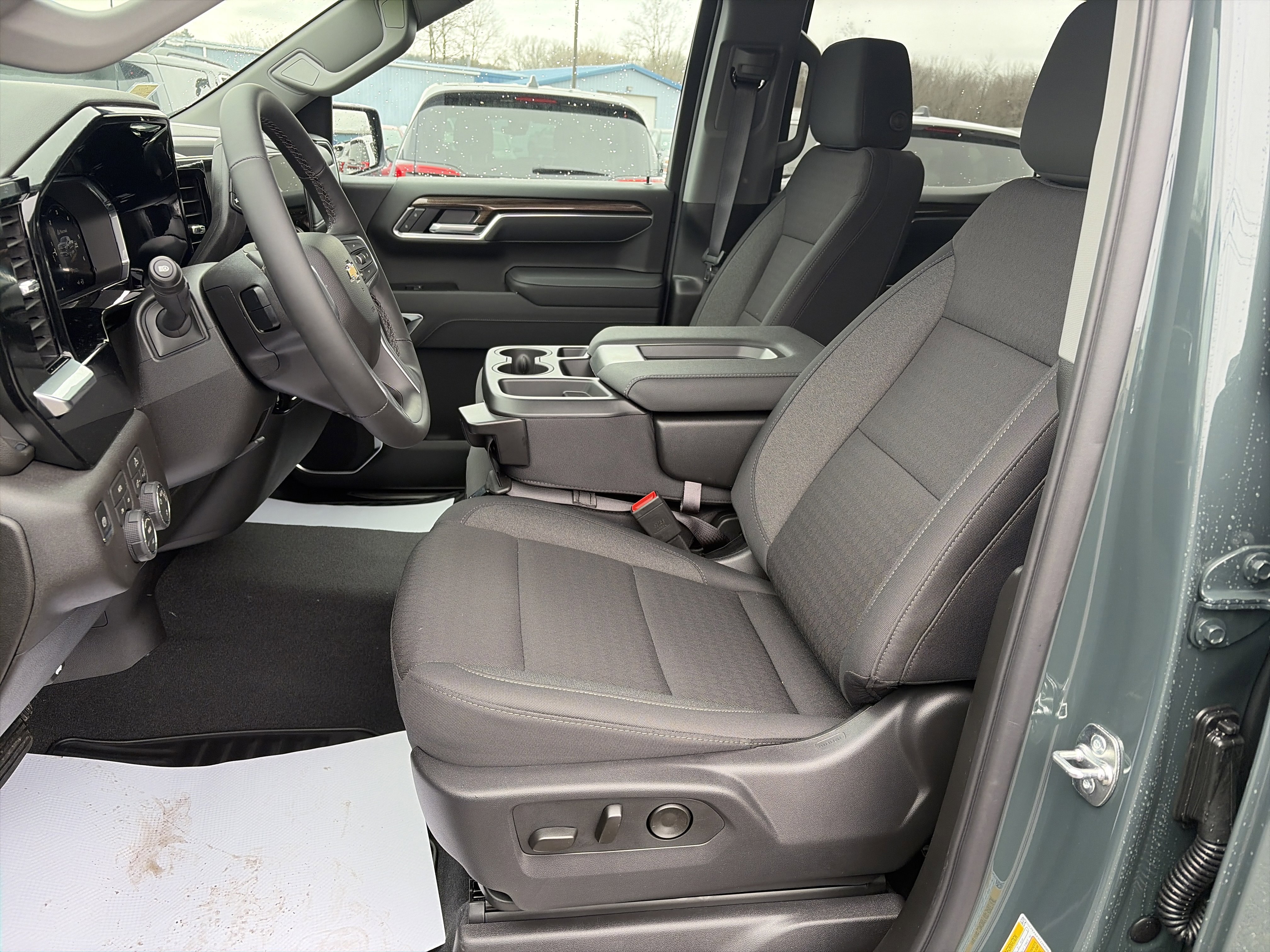 New 2026 Chevrolet Silverado 1500 LT image 12