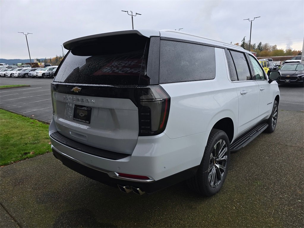 New 2026 Chevrolet Suburban High Country image 3