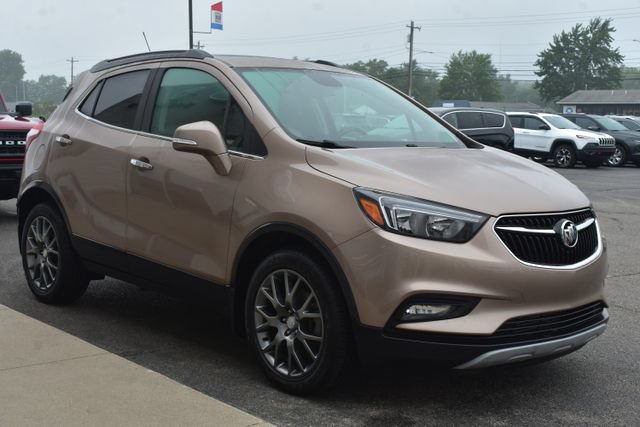 Used 2018 Buick Encore Sport Touring w/ Safety Package FWD image 11