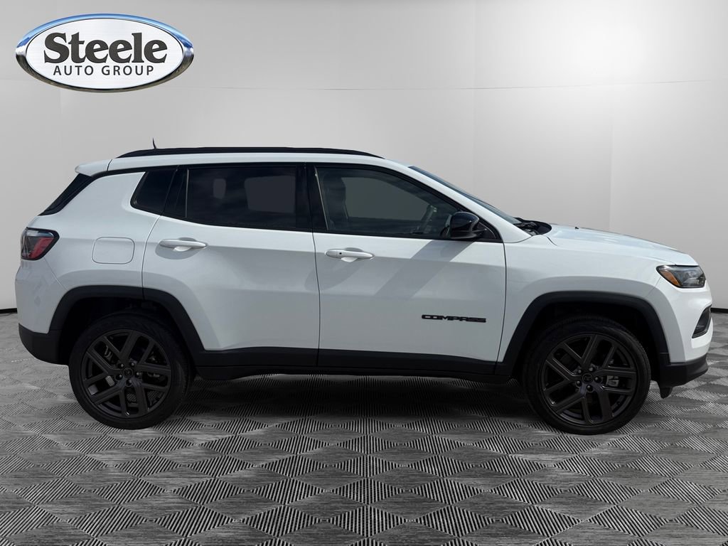 New 2026 Jeep Compass Latitude image 6