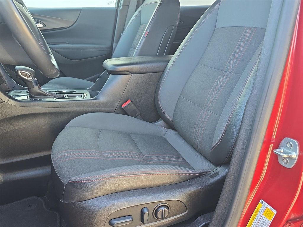 Certified 2022 Chevrolet Equinox RS image 20