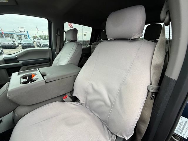 Used 2017 Ford F150 XLT w/ Equipment Group 302A Luxury AWD/4WD image 16