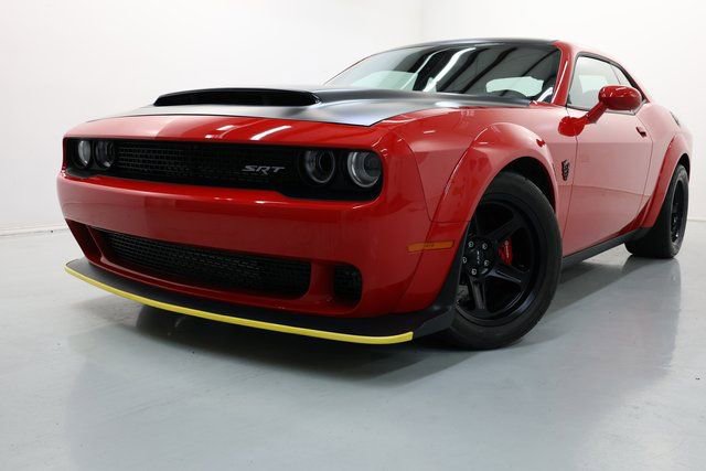 Used 2018 Dodge Challenger SRT Demon RWD image 2