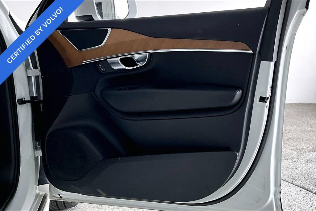 Used 2023 Volvo XC90 B6 Core w/ Protection Package Premier AWD/4WD image 22