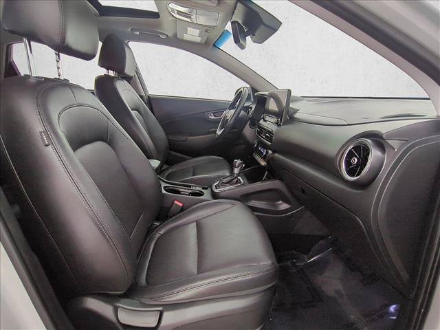 Certified 2022 Hyundai Kona Limited FWD image 25