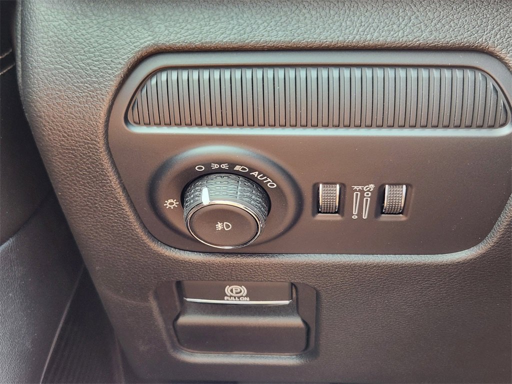 New 2025 Jeep Wagoneer L Series II w/ Convenience Group I image 23