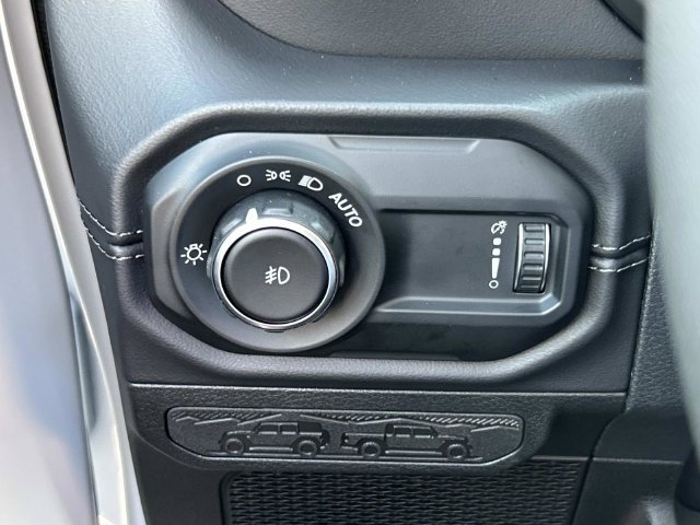 New 2027 Jeep Wrangler Unlimited Sahara AWD/4WD image 29