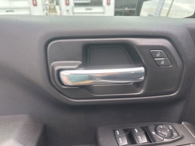 Used 2025 Chevrolet Silverado 1500 Custom w/ Turbomax Blackout Package image 12